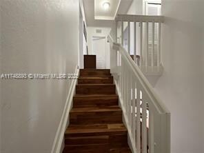Building Photo - 7472 NW 112th Path