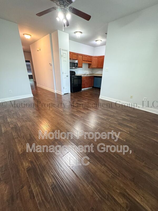 Building Photo - 6920 Northside Dr
