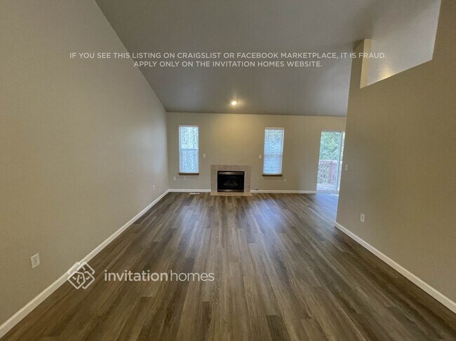 Building Photo - 1315 187th St Ct E