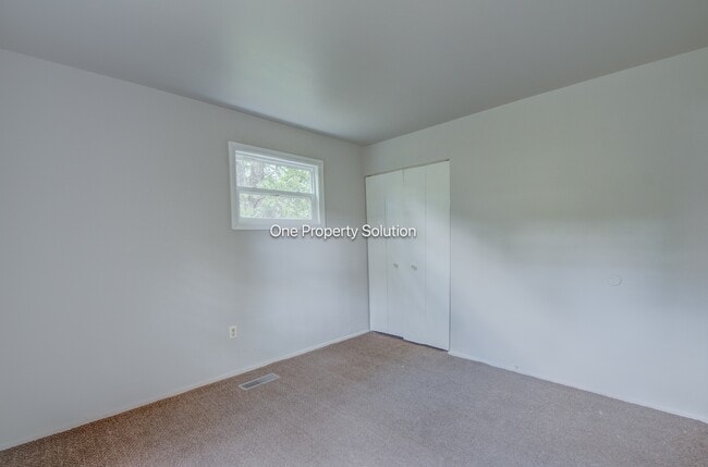 Building Photo - 3415 W 21st Pl