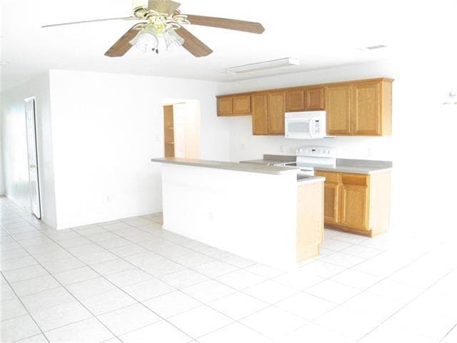 Building Photo - 4503 Fortuna St