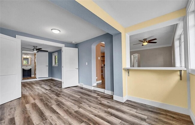 Building Photo - 3BD, 3BA Home Near Central Park with Bonus Casita