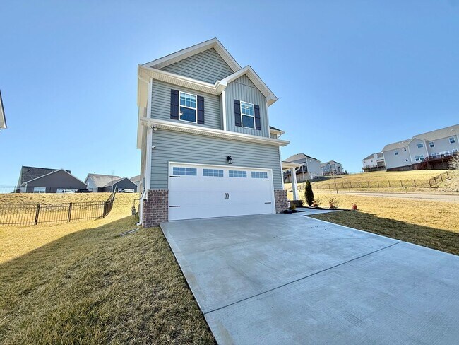 Building Photo - 100 Songberry St