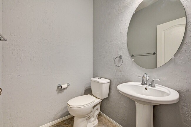 Building Photo - BEAUTIFUL GATED 2 Story, 3 Bedroom Home in...