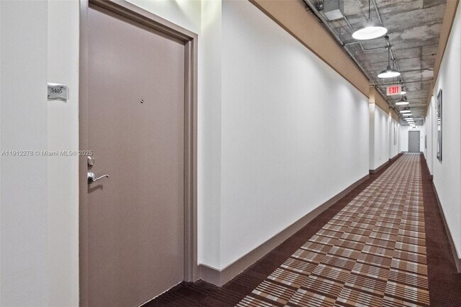 Building Photo - 2001 Biscayne Blvd