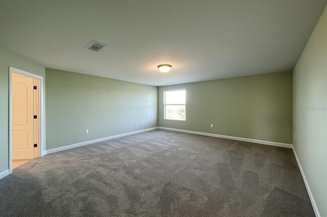Building Photo - 2037 Lakeside Ave