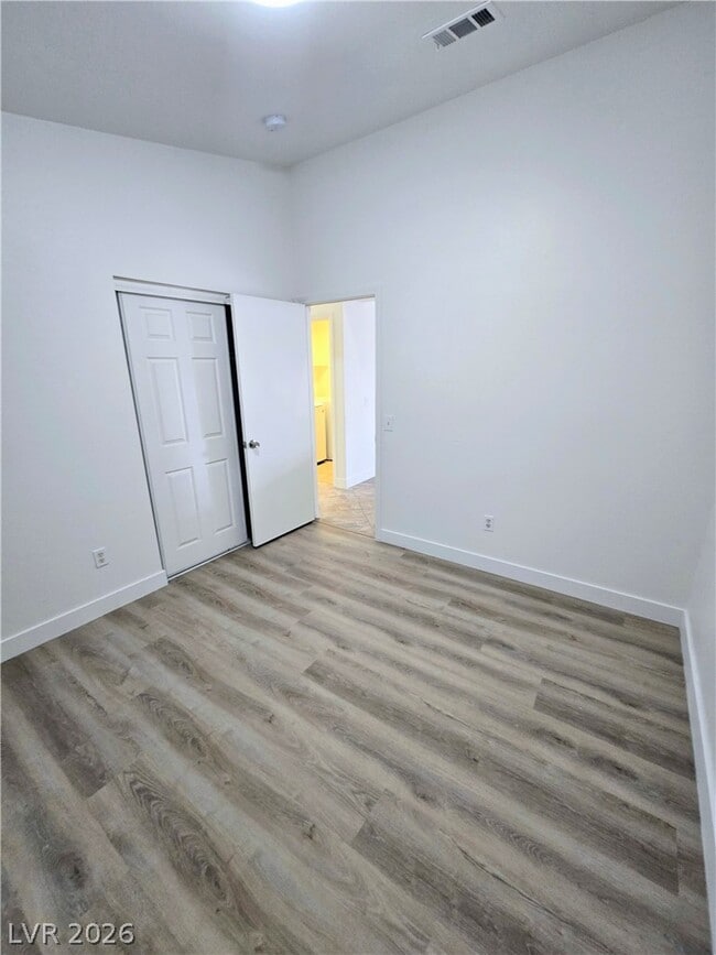 Building Photo - 2321 Blackberry Valley Way