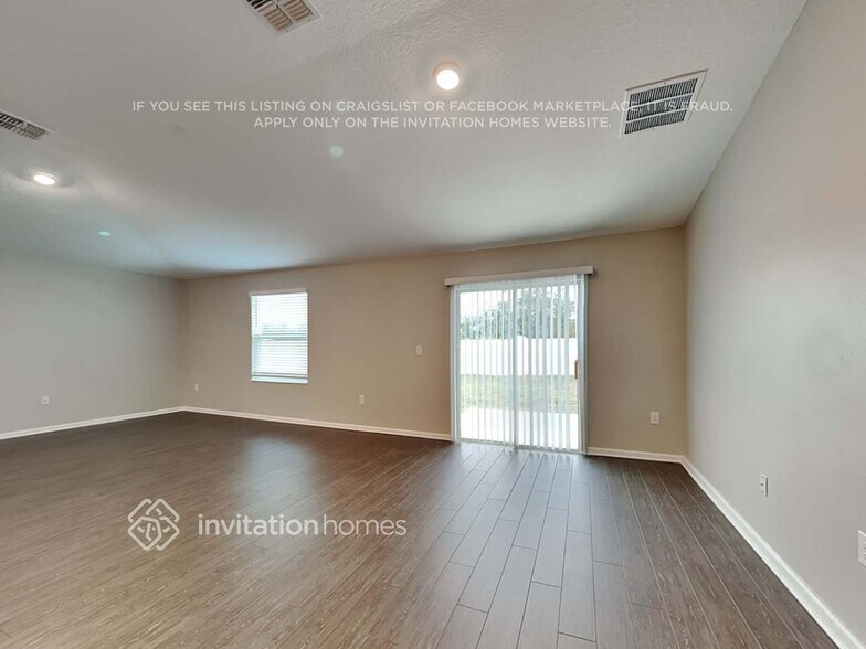 Building Photo - 916 Caitlin Loop