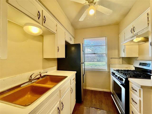 Building Photo - 3809 Titan Trail