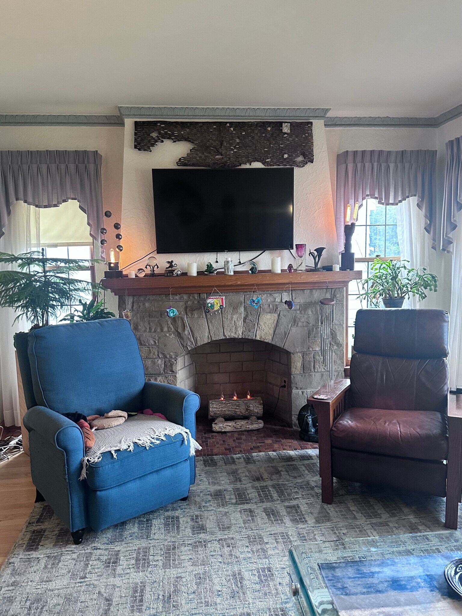 Building Photo - 3508 S Pine Ave