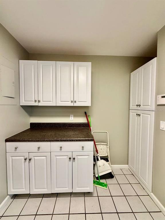 Building Photo - 3103 Cocos Rd