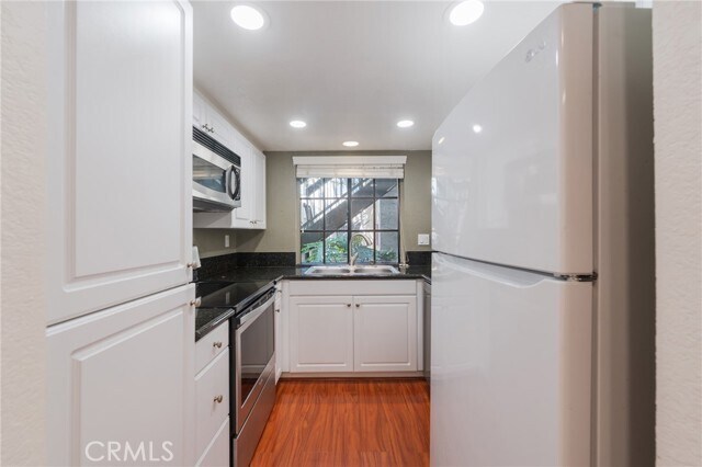 Building Photo - 25611 Indian Hill Ln