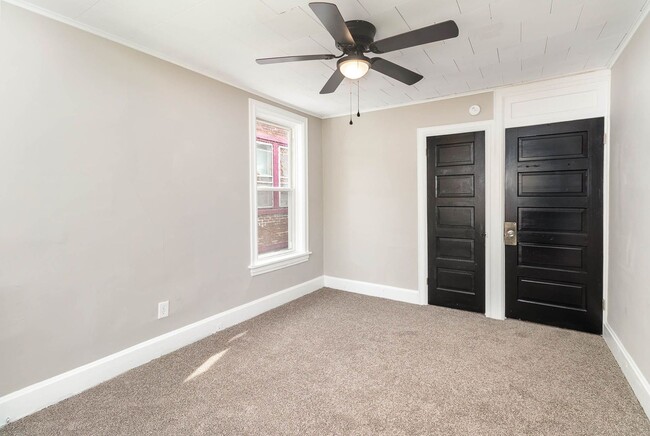 Building Photo - 3 bedroom home Section 8 Approved!