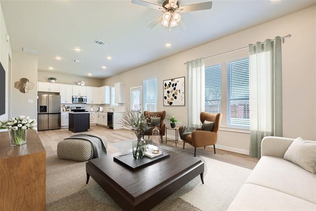 Building Photo - 2209 Kincaid Ln