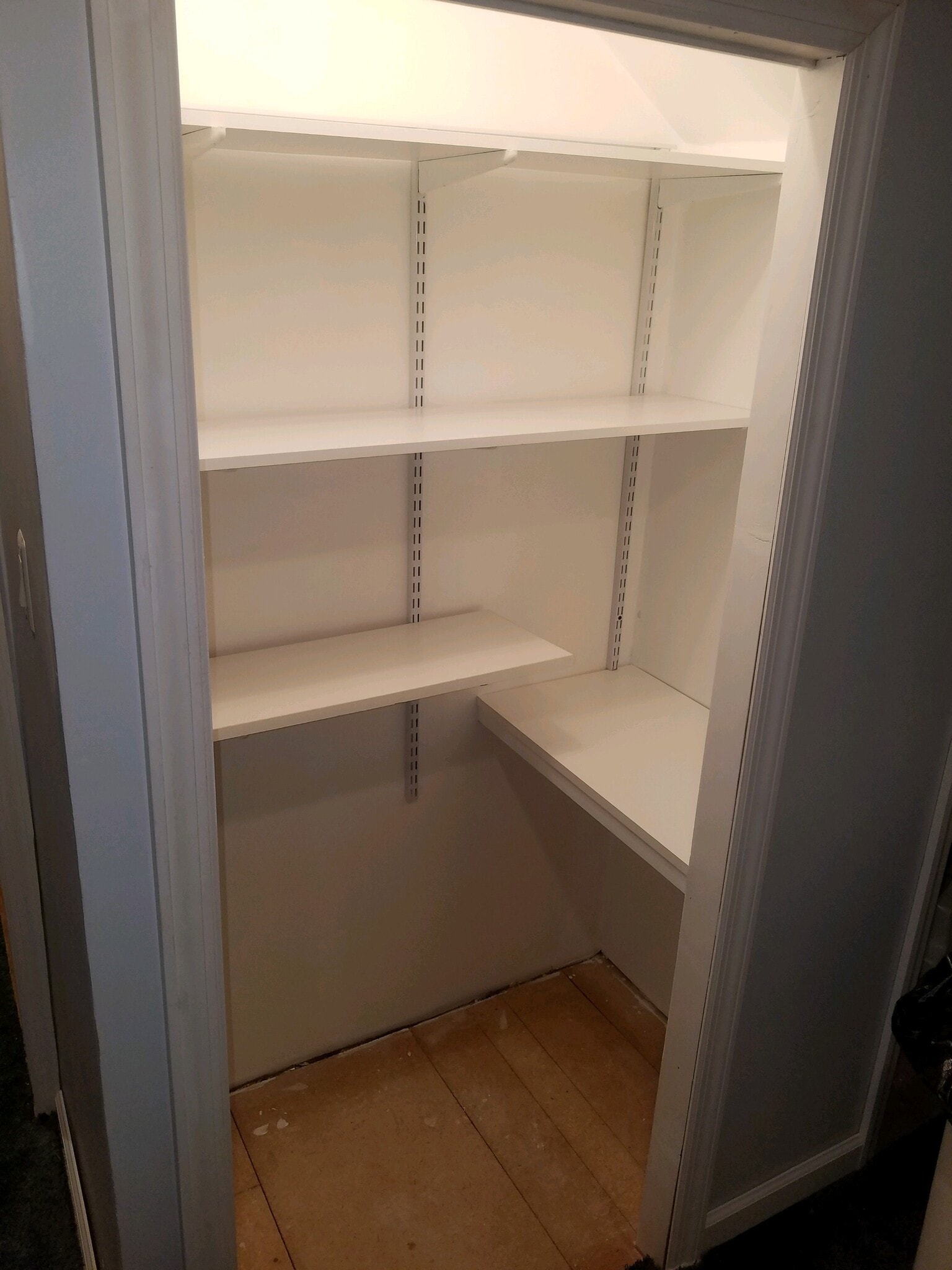 Pantry - 1117 5th Ave