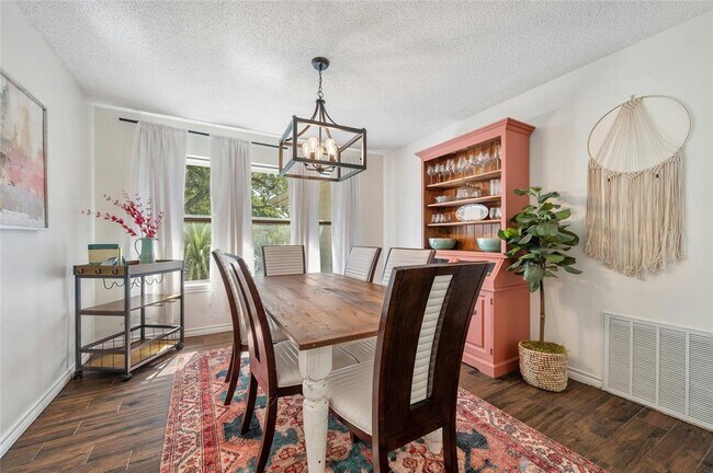 Building Photo - 118 Copperleaf Rd