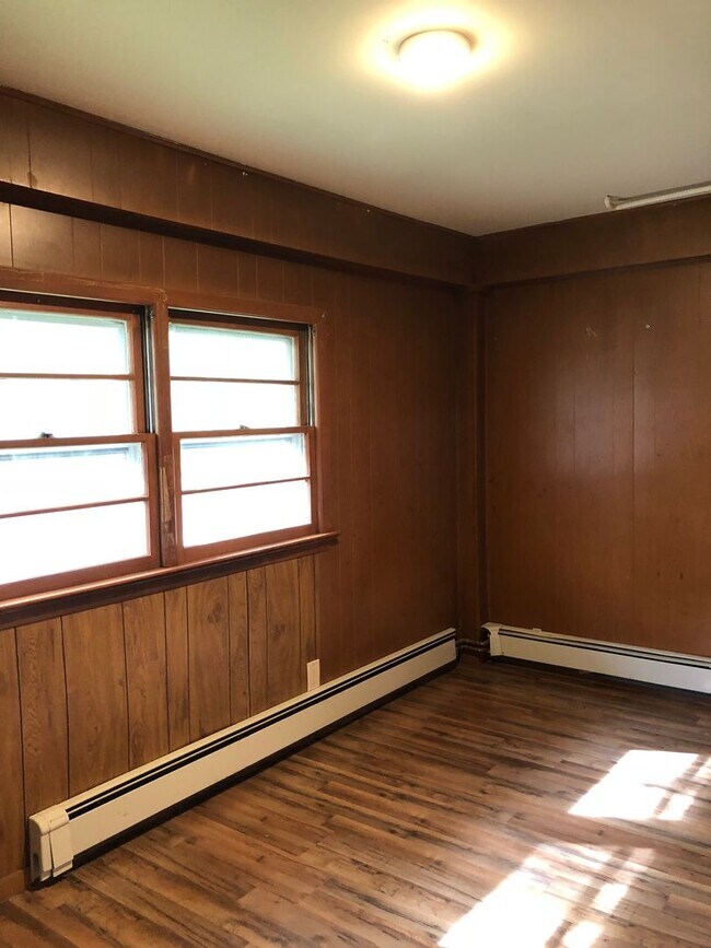 Building Photo - 41LA