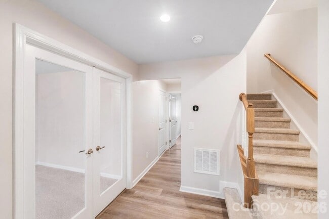 Building Photo - 2303 Autumn Olive Ln