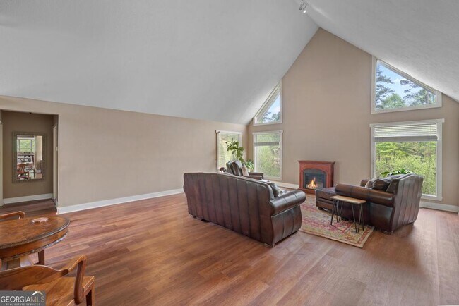 Building Photo - 6780 Johnson Rd