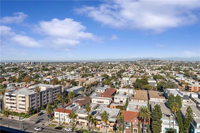 Building Photo - 1750 E Ocean Blvd