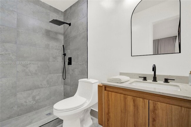 Building Photo - 51 NE 56th Ct