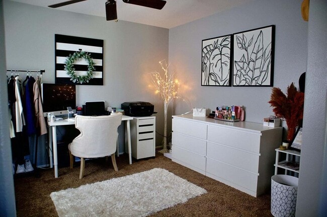 Building Photo - 48404 La Playa St