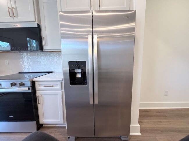 Building Photo - Brand-New 3BR Townhome with Garage in Clayton Crossing