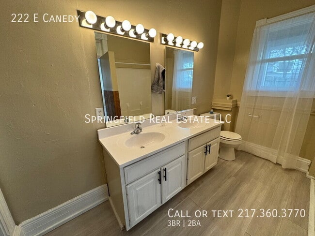 Building Photo - 222 E Canedy-