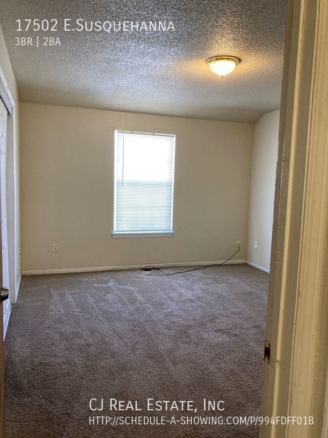 Building Photo - 17502 E.Susquehanna-