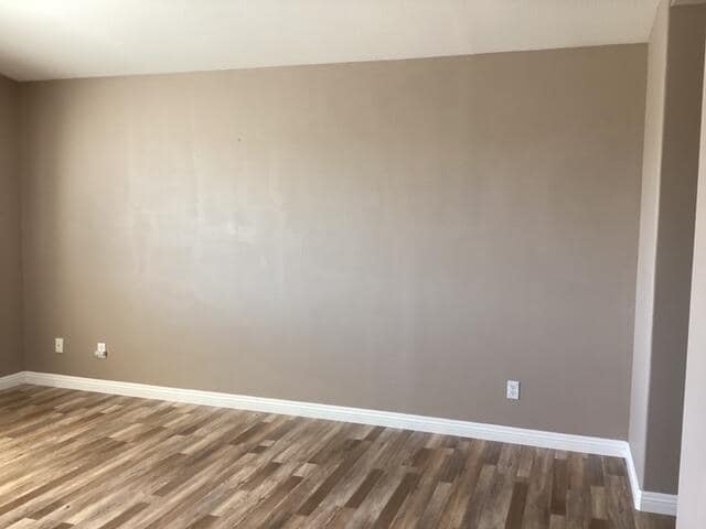 Building Photo - 39324 Kennedy Dr
