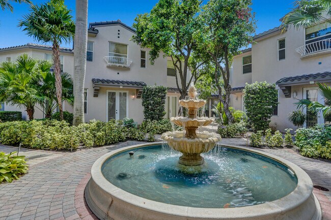 Building Photo - 1900 Oceanwalk Ln