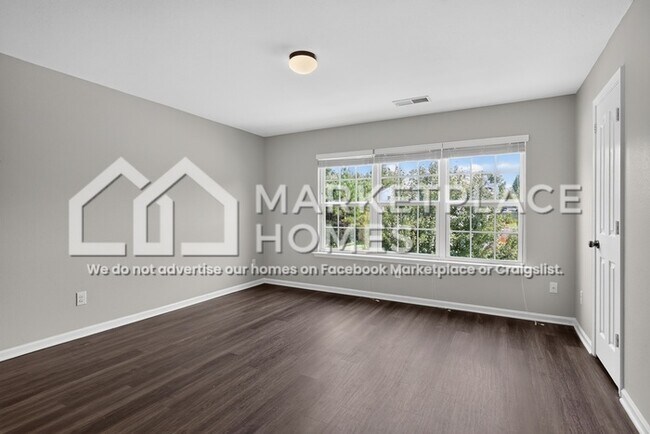 Building Photo - 401 Feather Site Ct