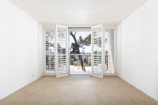 bedroom 1 - 1 Kelton Ct