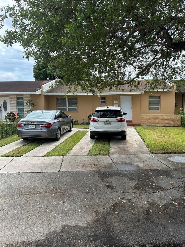 Primary Photo - 12888 SW 53rd St