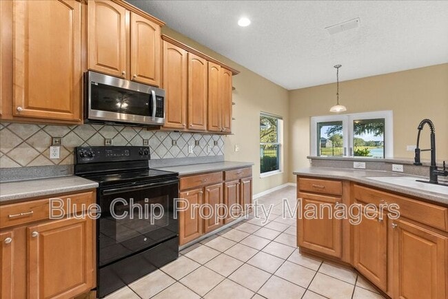 Building Photo - 5846 Manchester Bridge Dr