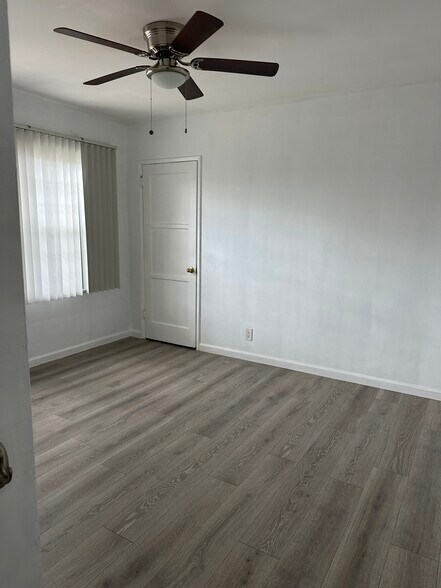 Building Photo - 10418 El Rancho Dr