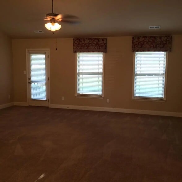 Building Photo - 108 Grantham Cir