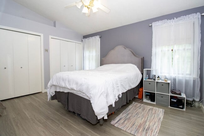 Building Photo - Four bedroom, single family home