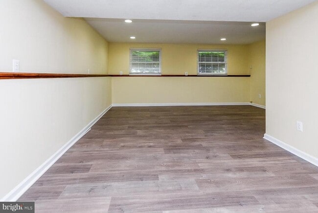 Building Photo - 6584 Madrigal Terrace