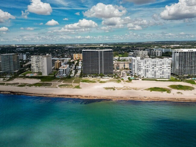 Building Photo - 900 N Ocean Blvd