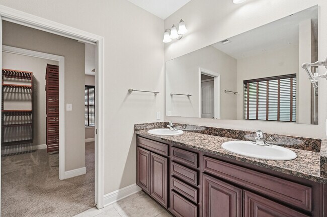 Building Photo - 1949 Mooring Dr