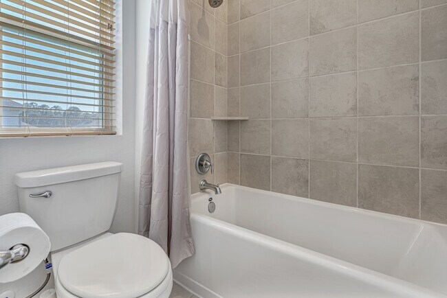 Building Photo - 17702 Sea Rosemary Ct