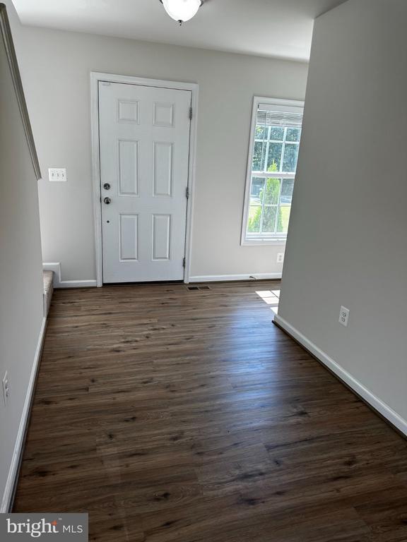 Building Photo - 4203 Flanders Ct