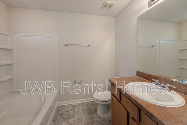 Building Photo - 1892 Biscayne Bay Cir