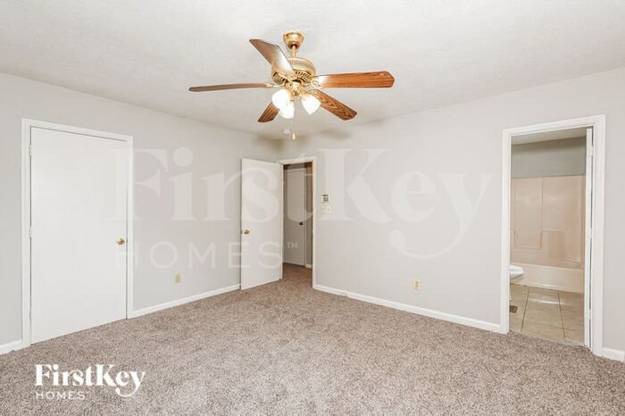 Building Photo - 6076 Cherokee Valley Ln