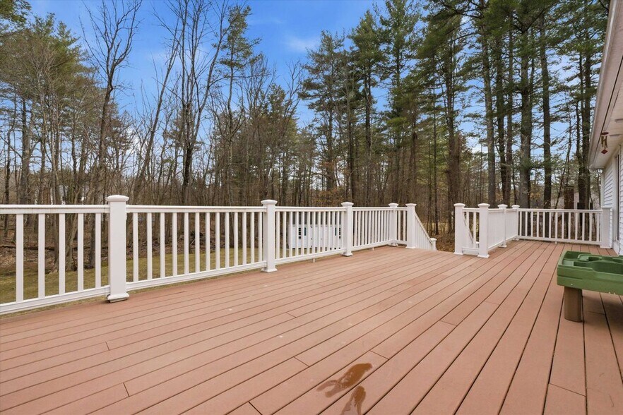 Building Photo - 32 Edinburgh