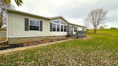 Building Photo - 84900 Snyder Rd