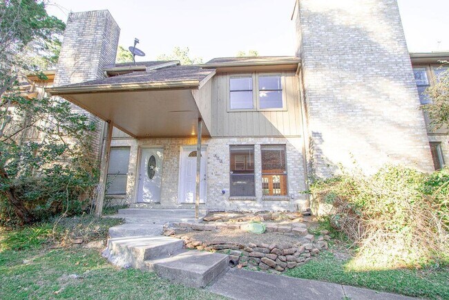 Building Photo - 1011 Hamblen Rd