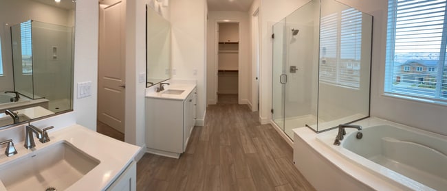 Building Photo - COMING SOON! ONE LAKE COMMUNITY
