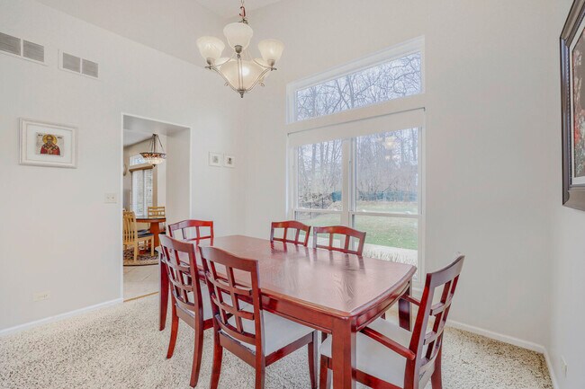 Building Photo - 1526 Almaden Ln